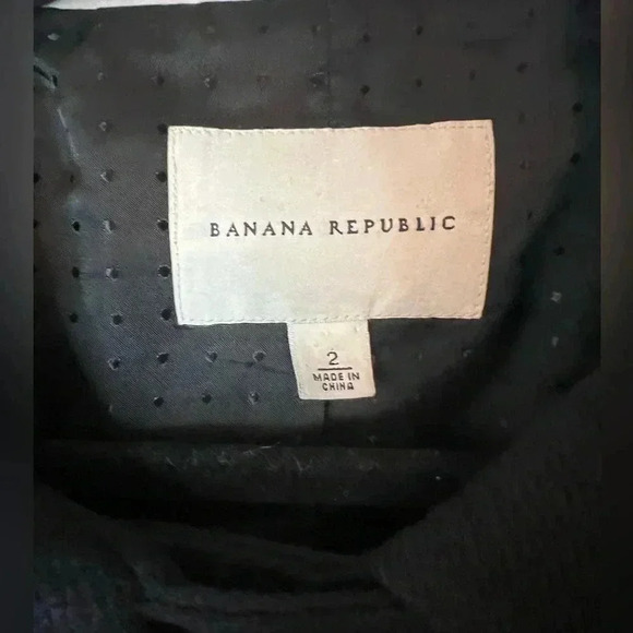 Banana Republic Short Sleeve Blazer - Picture 7 of 10